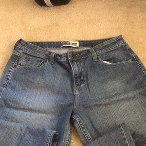 Levi signature mid rise bootcut size 12 long